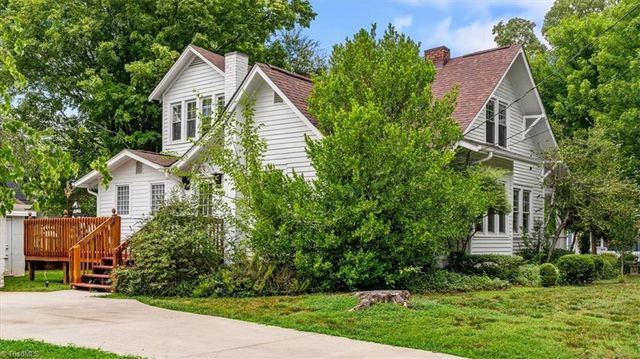 501 W 2nd Avenue, Lexington, NC 27292