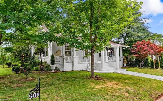 501 W 2nd Avenue, Lexington, NC 27292