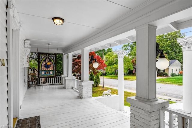 501 W 2nd Avenue, Lexington, NC 27292