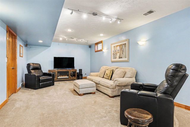 4200 Egypt Valley Avenue, Ada, MI 49301