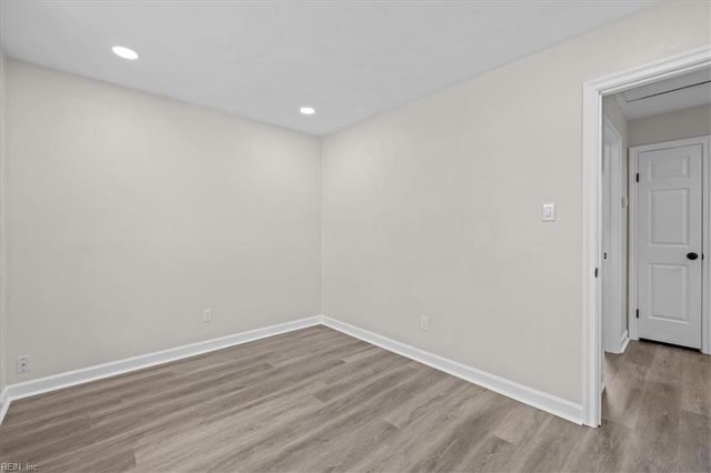 828 Cranston DR, Chesapeake, VA 23320