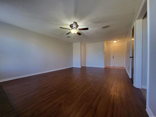 1006 Latigo Trail, Jacksonville, AR 72076