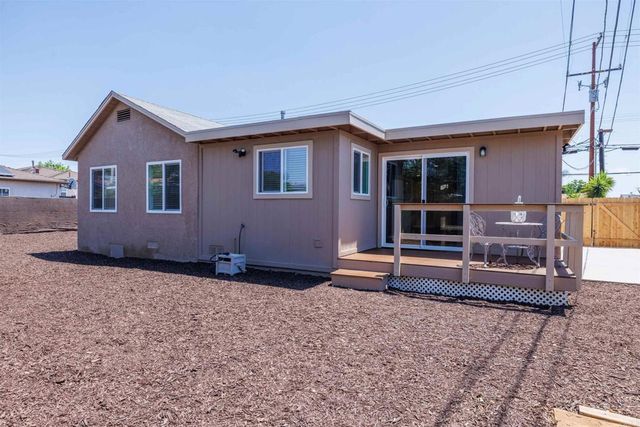 1512 E Madison Avenue, El Cajon, CA 92019