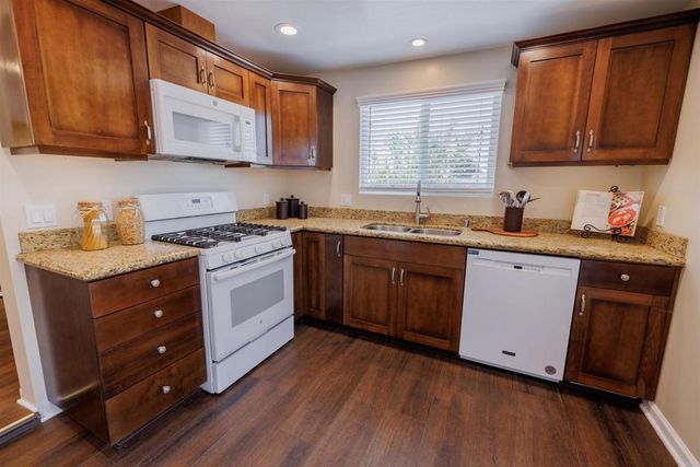 1512 E Madison Avenue, El Cajon, CA 92019