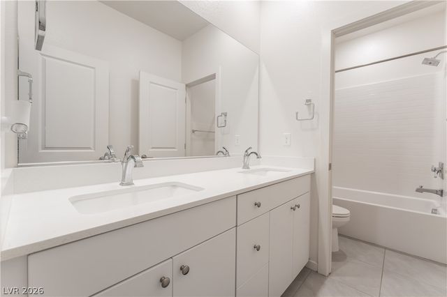 513 Founders Creek Avenue, North Las Vegas, NV 89084