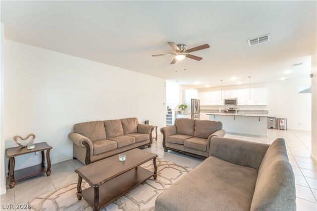 513 Founders Creek Avenue, North Las Vegas, NV 89084