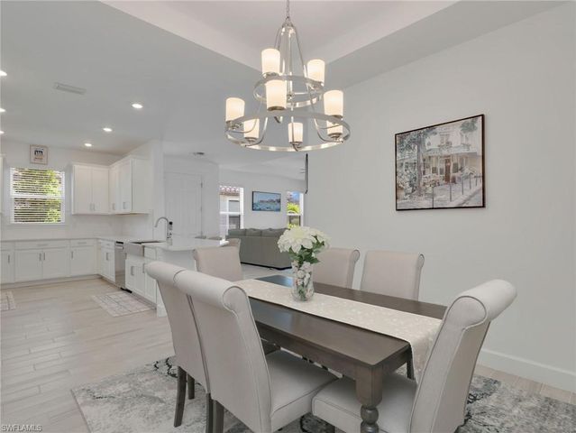 15558 Vittorio ST, Naples, FL 34114