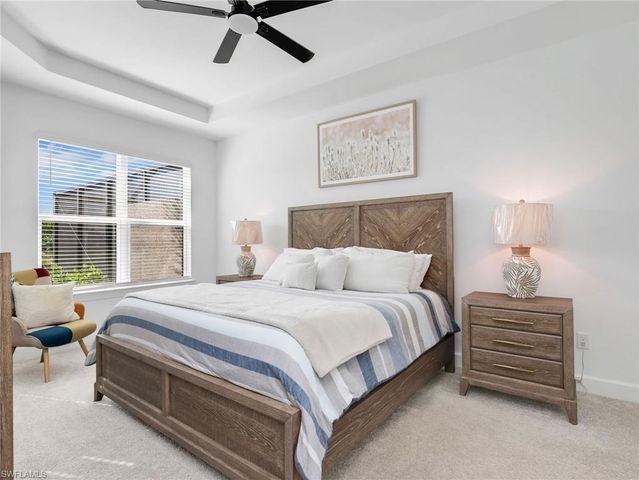 15558 Vittorio ST, Naples, FL 34114