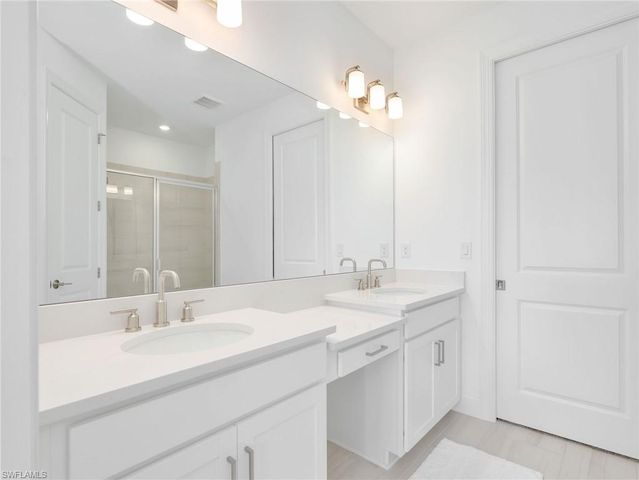 15558 Vittorio ST, Naples, FL 34114