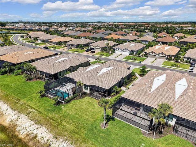 15558 Vittorio ST, Naples, FL 34114