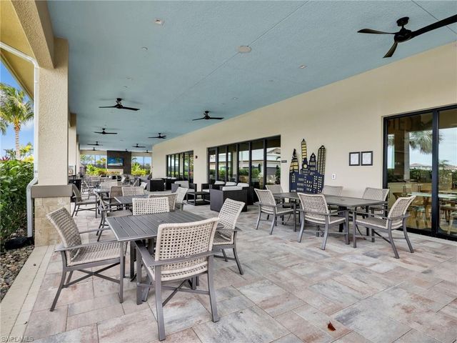 15558 Vittorio ST, Naples, FL 34114