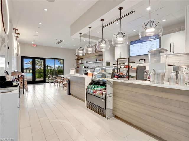 15558 Vittorio ST, Naples, FL 34114