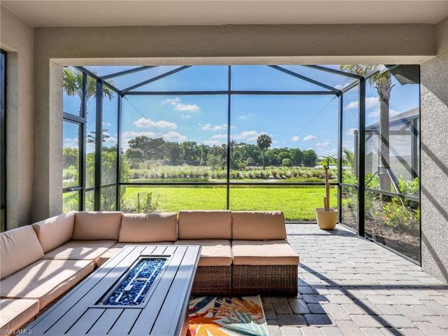 15558 Vittorio ST, Naples, FL 34114