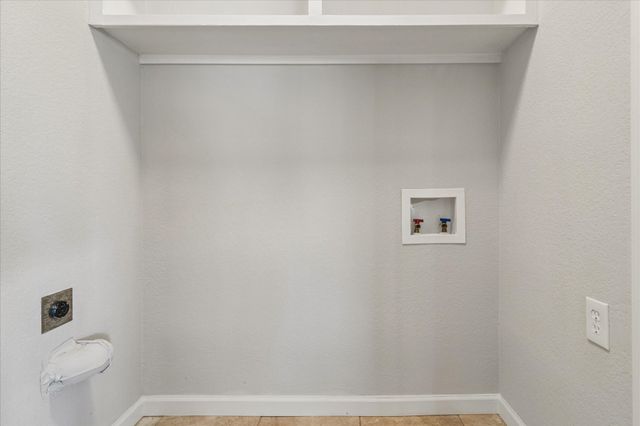 219 Running Brook Lane, Mesquite, TX 75149