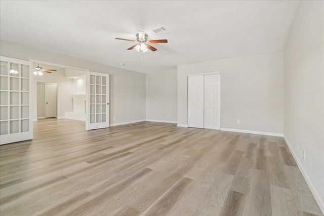 219 Running Brook Lane, Mesquite, TX 75149