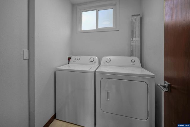 2955 Wedgewood Ct NE, Salem, OR 97301