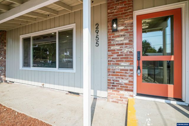 2955 Wedgewood Ct NE, Salem, OR 97301