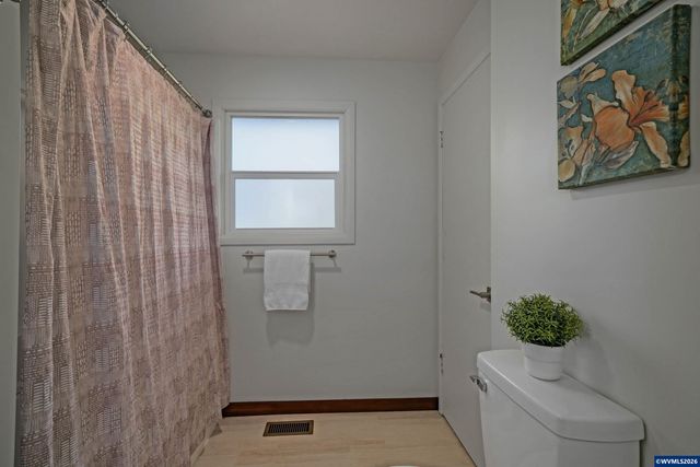 2955 Wedgewood Ct NE, Salem, OR 97301