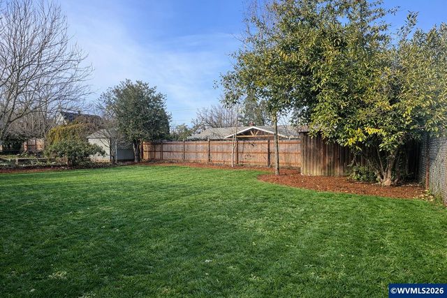 2955 Wedgewood Ct NE, Salem, OR 97301