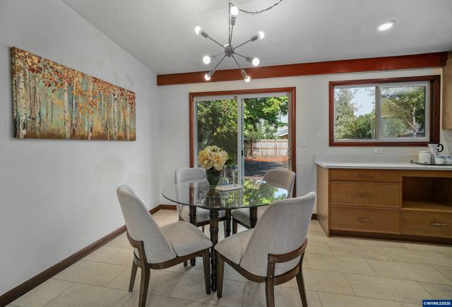 2955 Wedgewood Ct NE, Salem, OR 97301