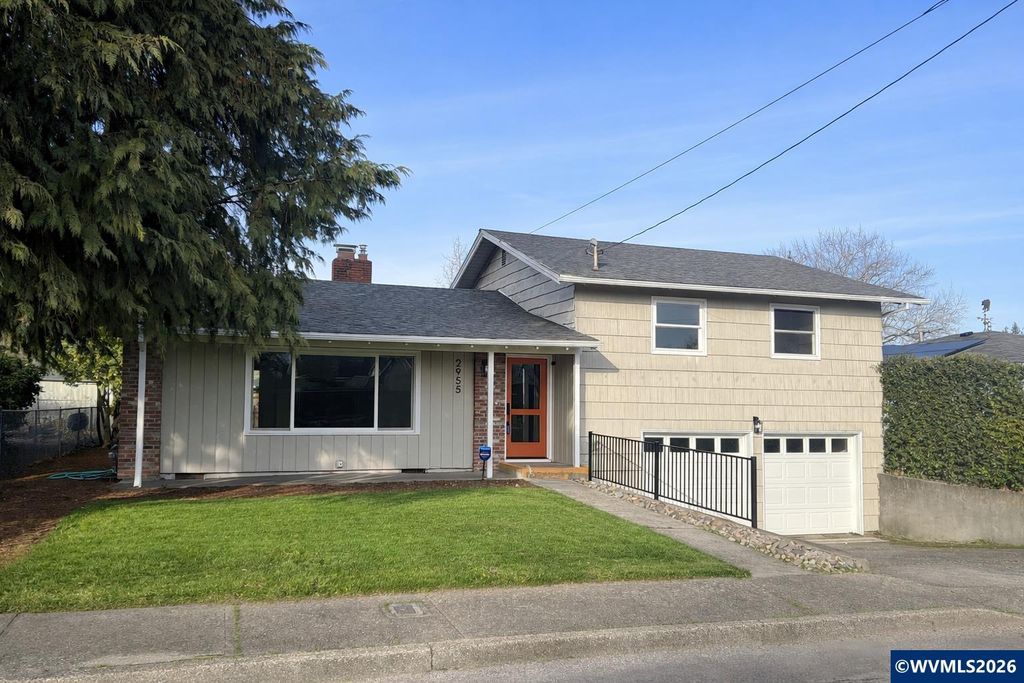 2955 Wedgewood Ct NE, Salem, OR 97301