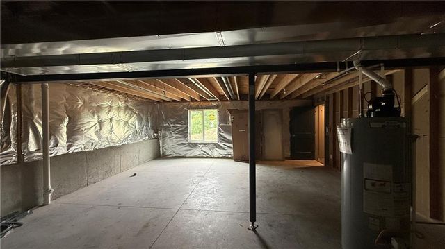 612 SE 21st Street, Oak Grove, MO 64075