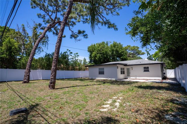 6238 13TH AVENUE S, Gulfport, FL 33707