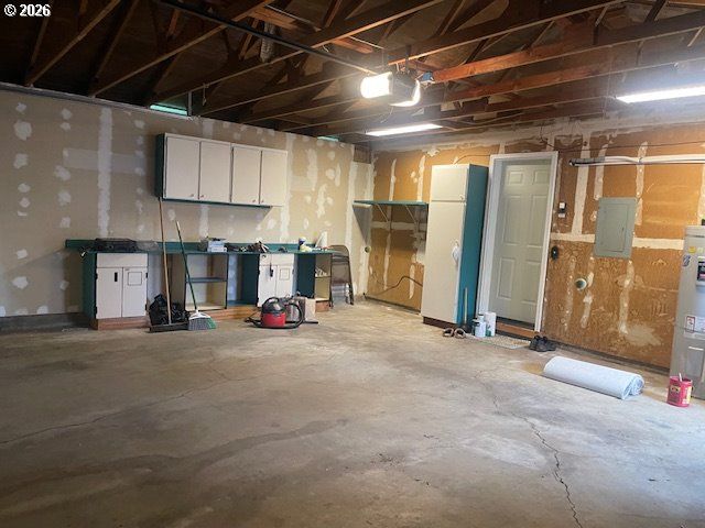 1100 SHARON Loop Se, Salem, OR 97306