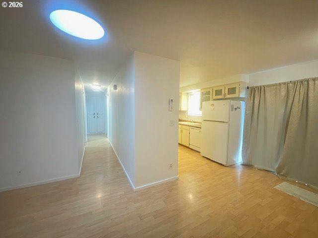 1100 SHARON Loop Se, Salem, OR 97306