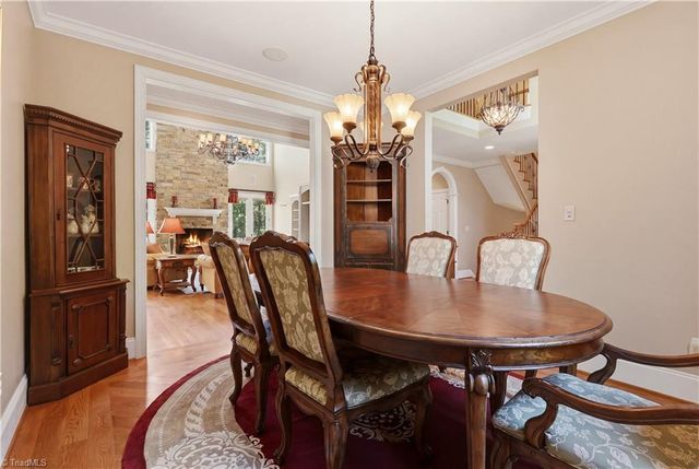 189 Harbor Drive W, Lexington, NC 27292