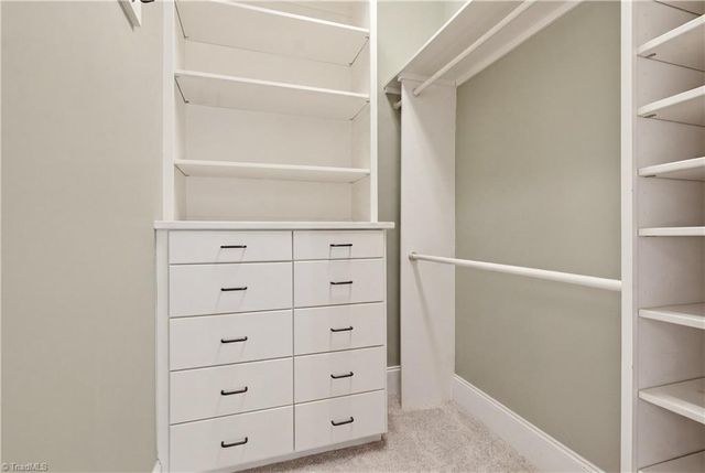 189 Harbor Drive W, Lexington, NC 27292