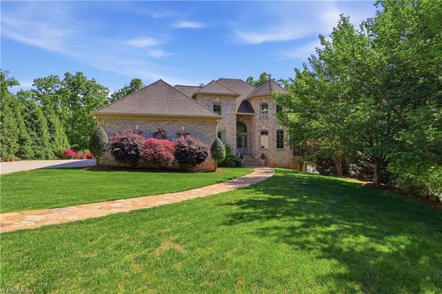189 Harbor Drive W, Lexington, NC 27292