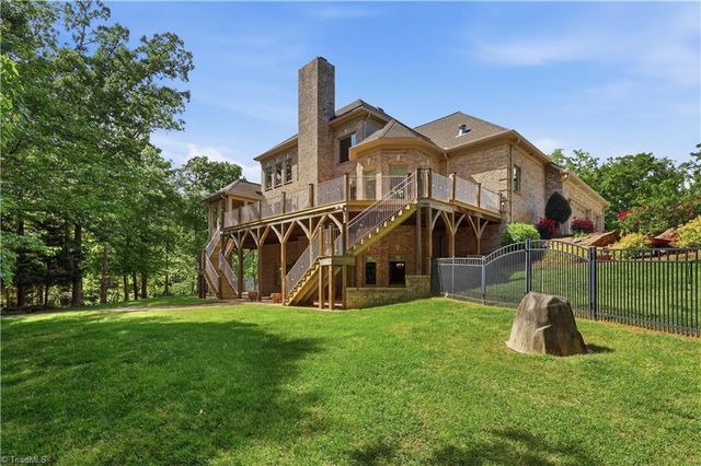 189 Harbor Drive W, Lexington, NC 27292