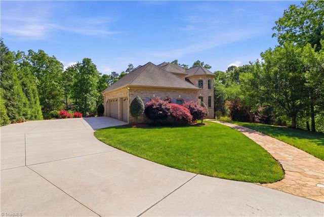 189 Harbor Drive W, Lexington, NC 27292