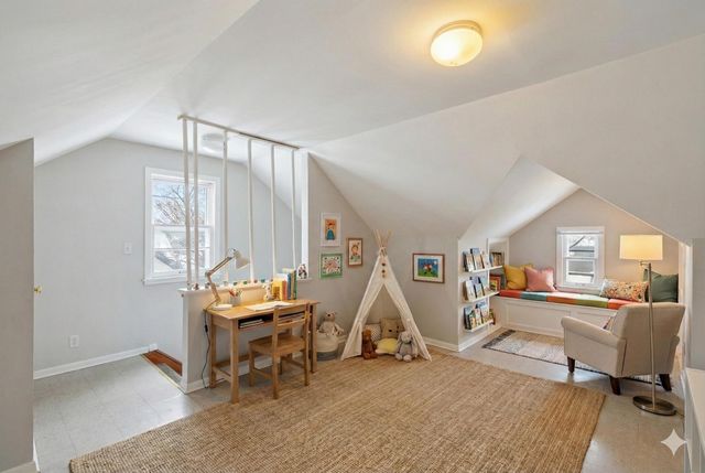 6046 Emerson Avenue N, Brooklyn Center, MN 55430