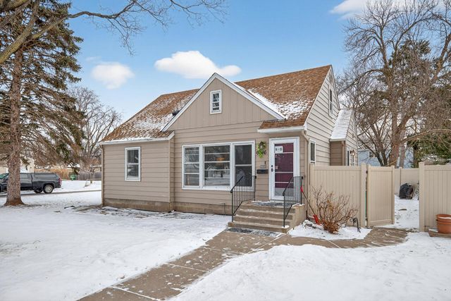 6046 Emerson Avenue N, Brooklyn Center, MN 55430