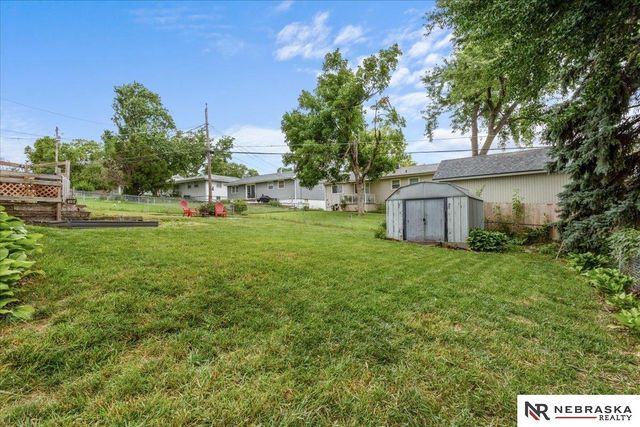7770 Franklin Street, Omaha, NE 68114