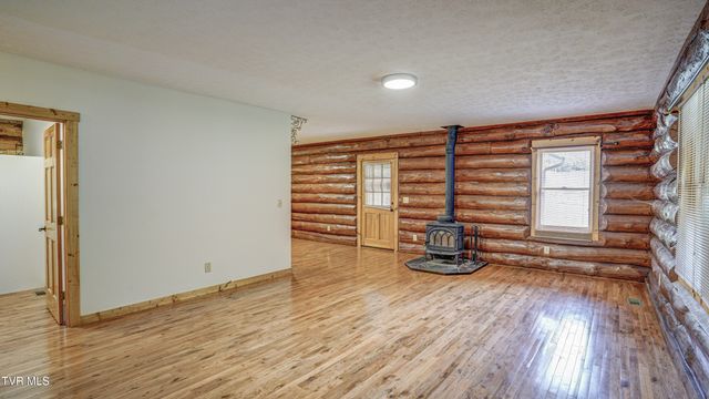 366 Judge Ben Allen Road, Elizabethton, TN 37643