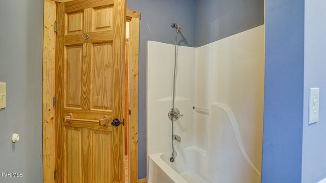 366 Judge Ben Allen Road, Elizabethton, TN 37643