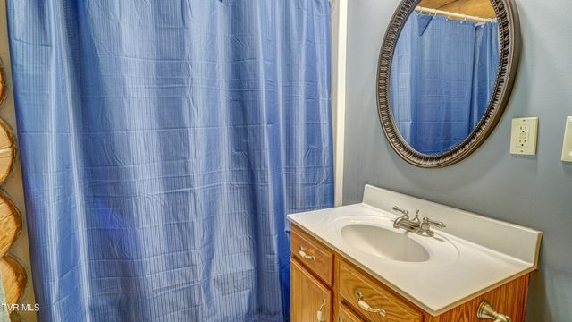 366 Judge Ben Allen Road, Elizabethton, TN 37643