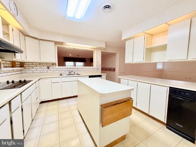 48724 CURLEYS RD, Ridge, MD 20680