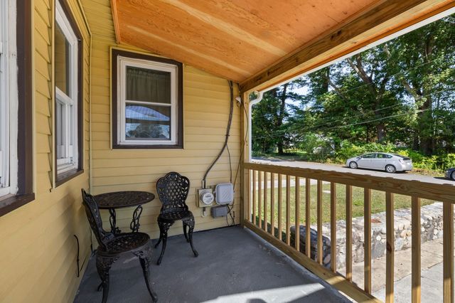 316 Emery St, Dracut, MA 01826