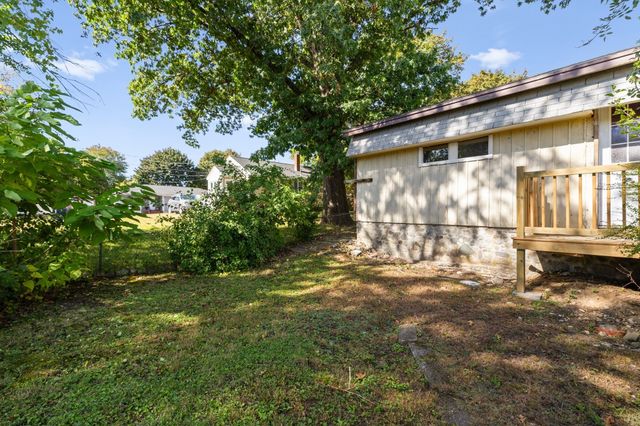 316 Emery St, Dracut, MA 01826