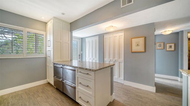 1601 PELICAN POINT DRIVE HA212, Sarasota, FL 34231