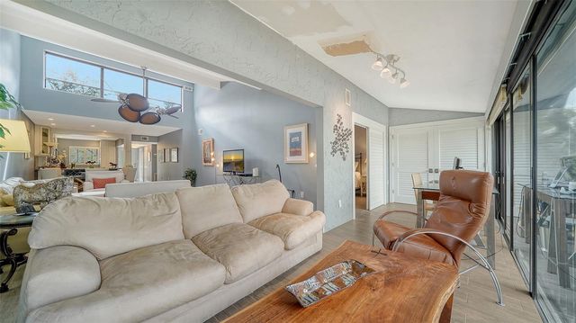 1601 PELICAN POINT DRIVE HA212, Sarasota, FL 34231