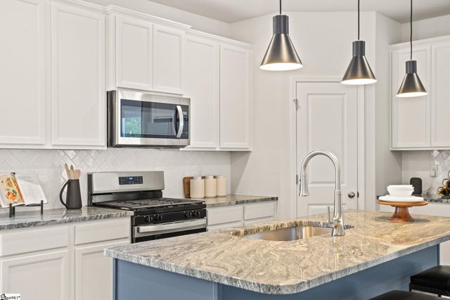 103 Beautyberry Street, Simpsonville, SC 29681