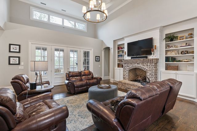 6685 Hastings Ln, Franklin, TN 37069