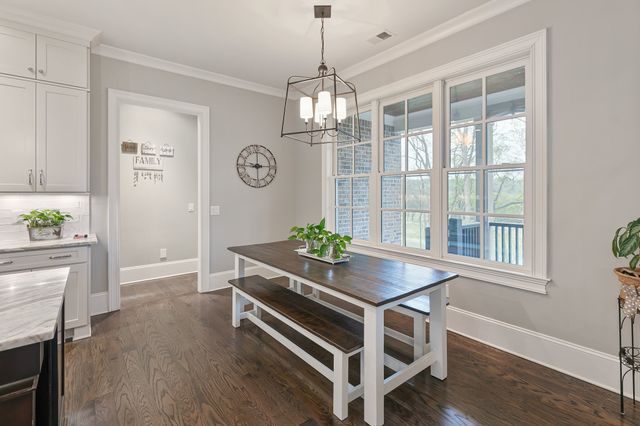 6685 Hastings Ln, Franklin, TN 37069