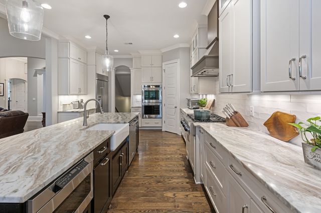 6685 Hastings Ln, Franklin, TN 37069