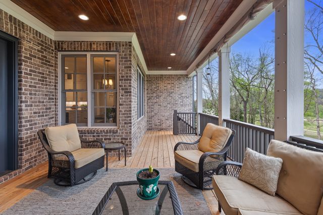6685 Hastings Ln, Franklin, TN 37069